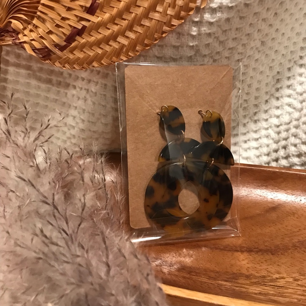 Geometric Tortoise Dangle Earrings - image 3